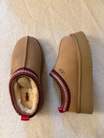 UGG Taze II – Marron clair / Finitions rouges – Taille 38