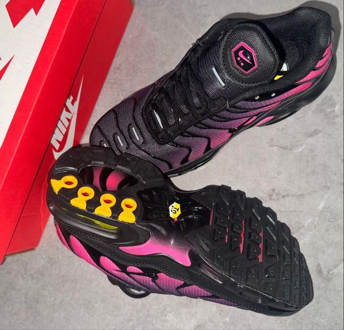 Nike tn rose noir  36 - photo numéro 3