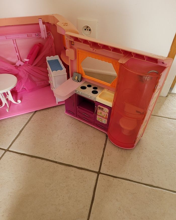 Camping car barbie - photo numéro 3