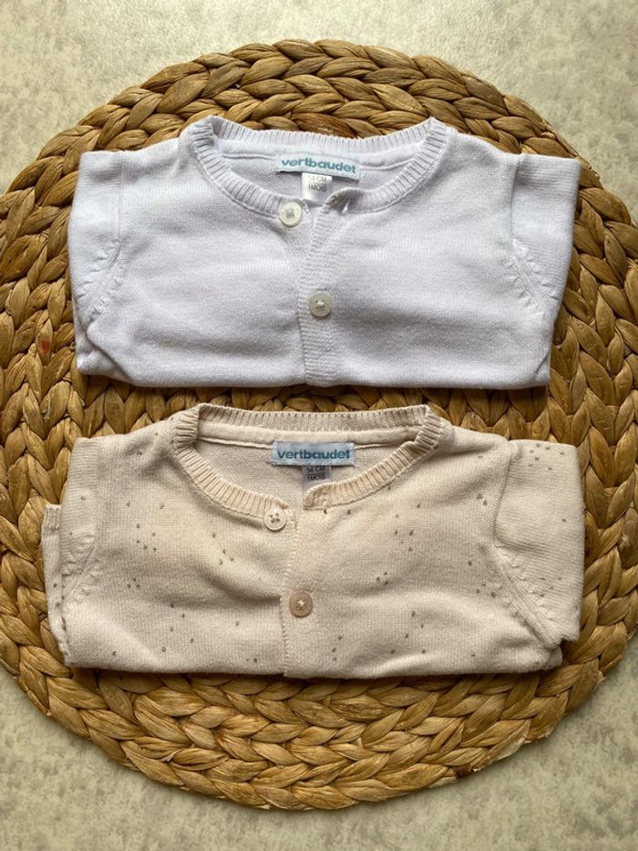 Lot 2 gilets Vertbaudet 1 mois