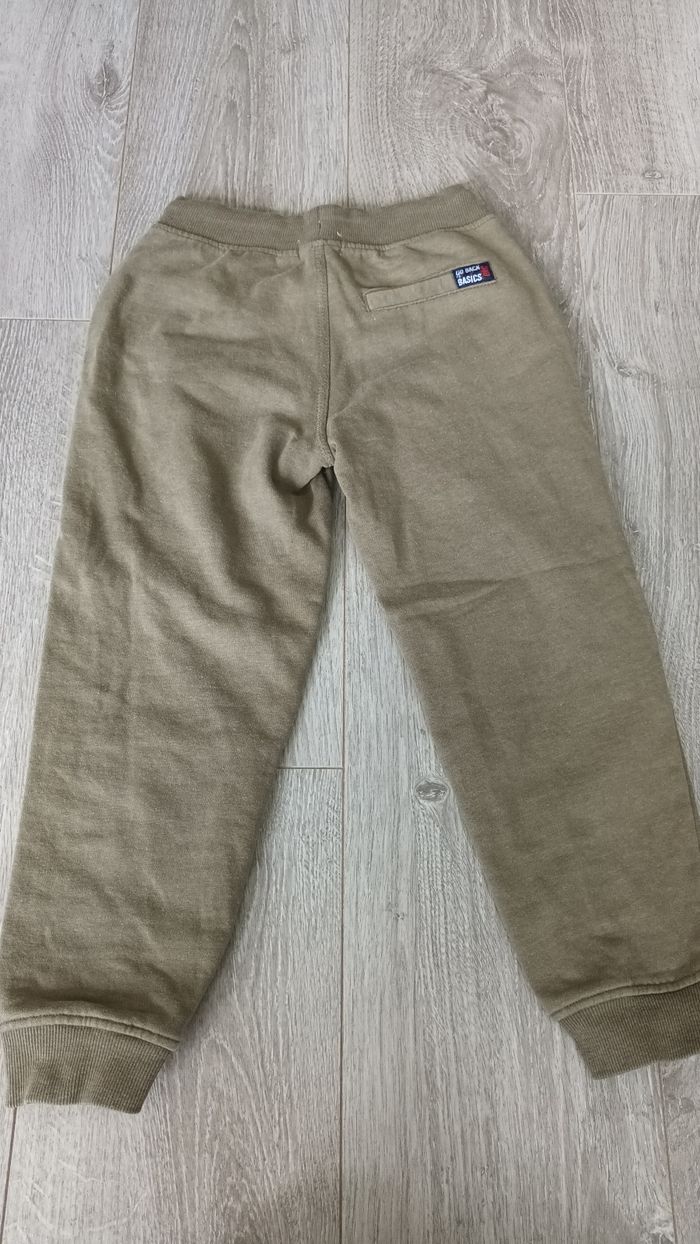 Jogging taille 8 ans - photo numéro 3