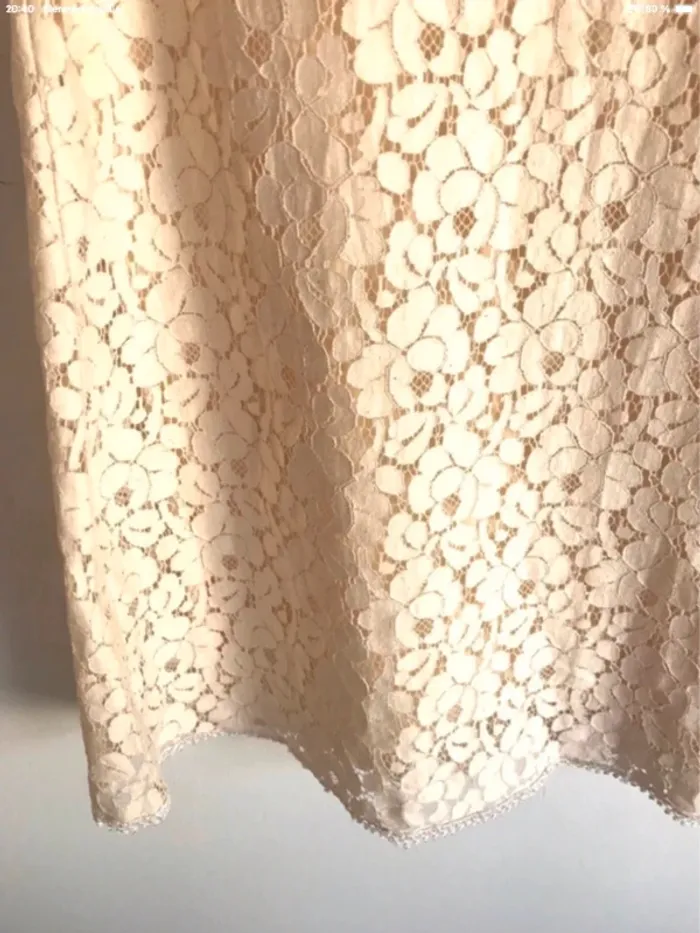 Haut crème sans manches en dentelle Azaka taille 36 - photo numéro 8