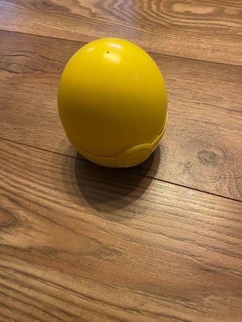 Œuf jaune surprise playmobil