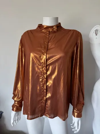 Chemise femme, hôtel particulier