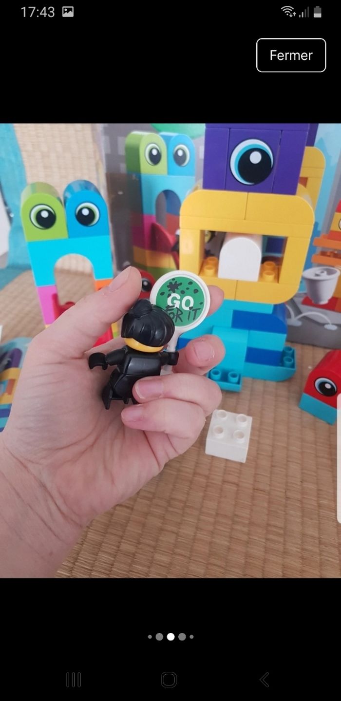 Lego duplo 10895 mobile les visiteurs de la planète duplo d'Emmet et Lucy - photo numéro 5