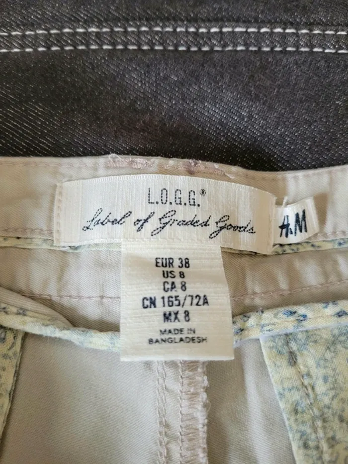 Short femme H&M taille 38 - photo numéro 3