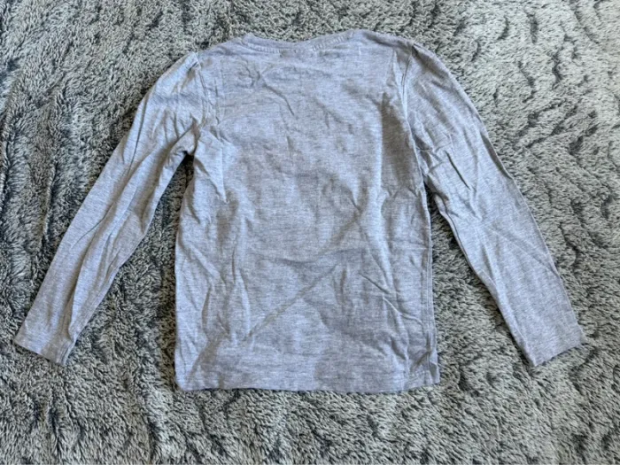 Teeshirt Diney Minnie - taille 7 / 8 ans - photo numéro 4