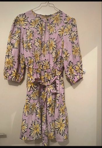 Robe courte nouée à la taille imprimé floral Jaune 38
