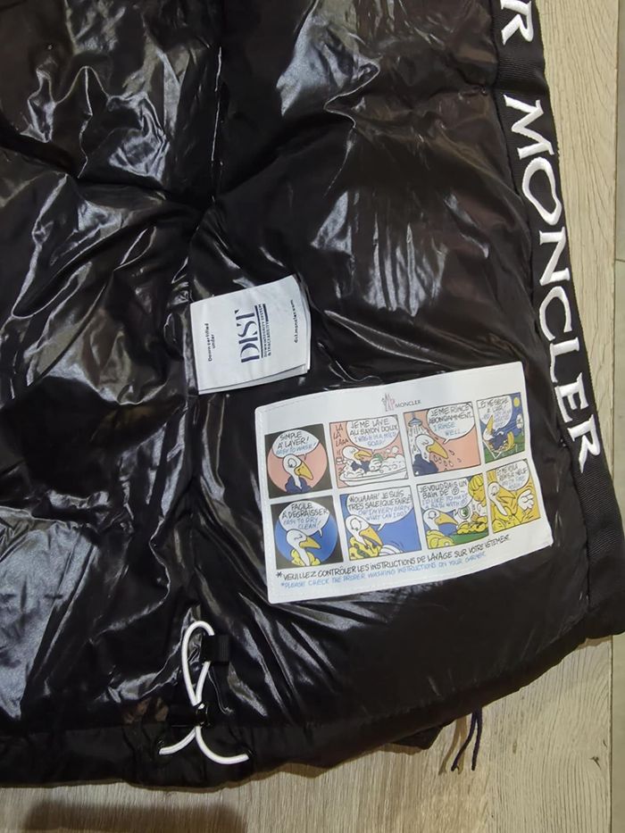 Doudoune Moncler Homme Noir(convient M) Neuf Étiquettes – Authentique QR Code - photo numéro 7