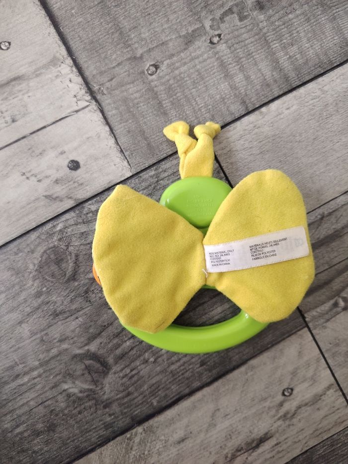 Hochet Papillon Sensations Fisher Price - photo numéro 2