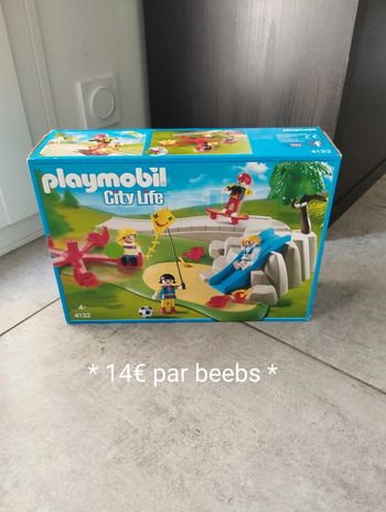 Aire de jeux pour enfants playmobil