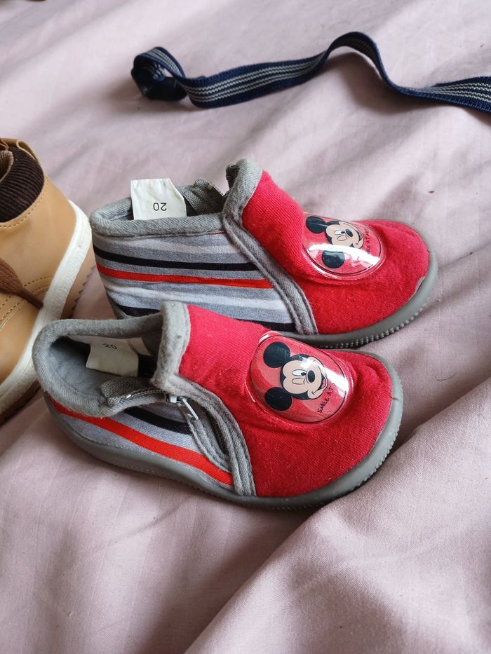 Chaussures bebe le paire à 7€ sauf le chausson 3€ - photo numéro 7