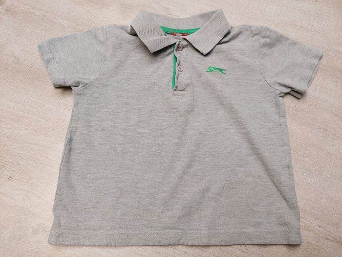 Polo gris t 4 ans