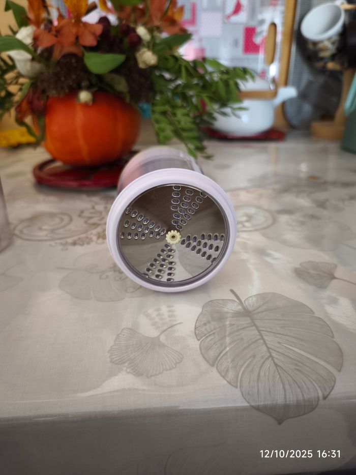 Râpe moulin OneTouch - photo numéro 3