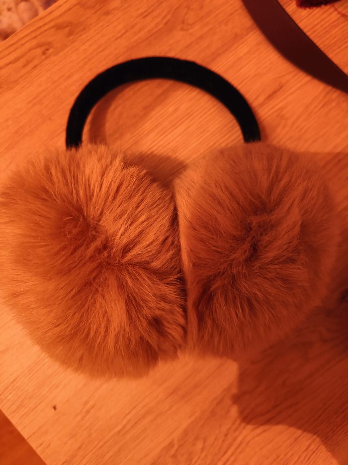 Cache oreille - photo numéro 2