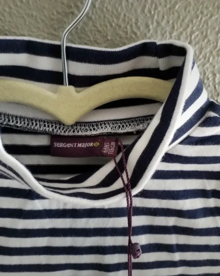 Sous pull sergent major neuf 6 ans - photo numéro 2