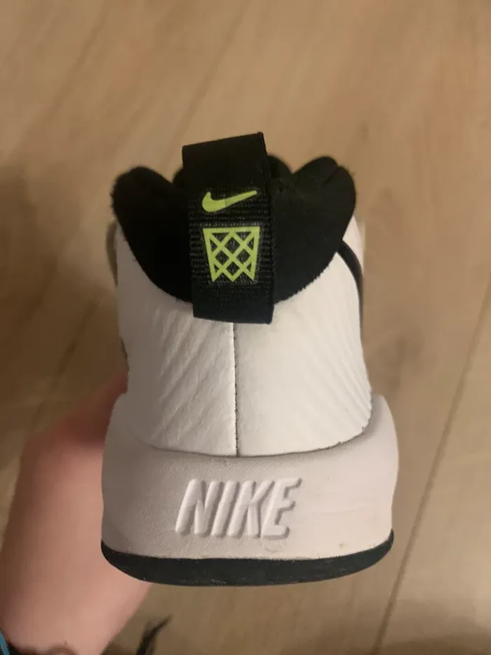Basket Nike - photo numéro 4