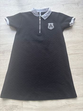 Robe courte noire et blanche 