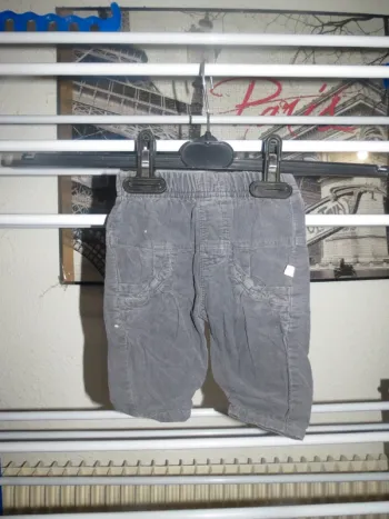 Pantalon en velour 3 mois fille