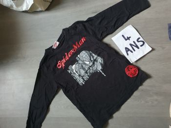 Maillot t-shirt 4ans garçon