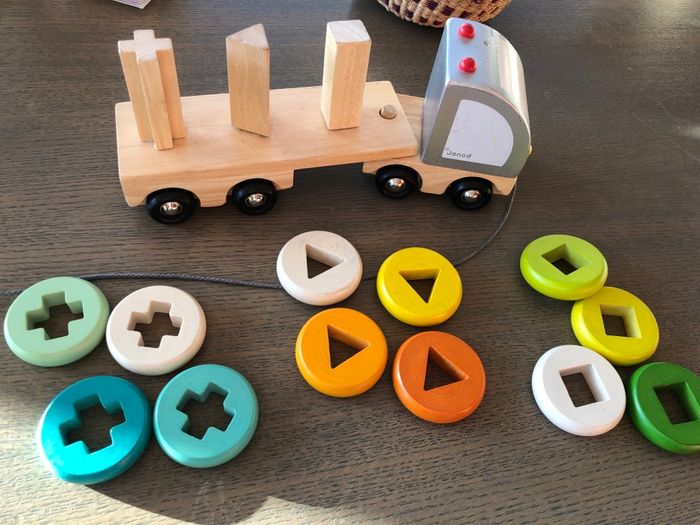 Jeu Janod camion en bois - photo numéro 2