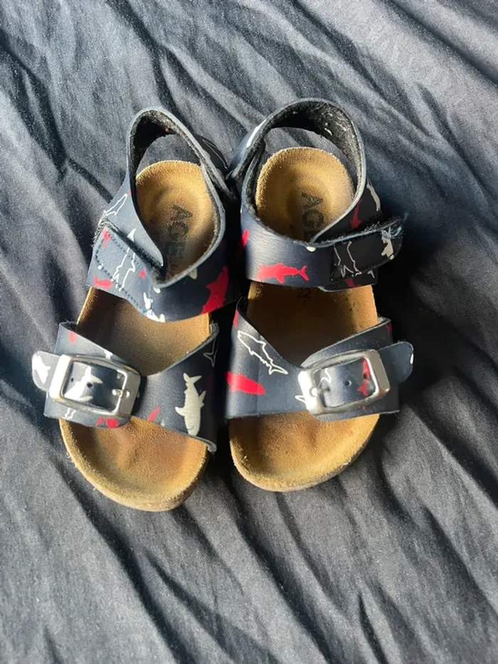 Chaussures ouvertes