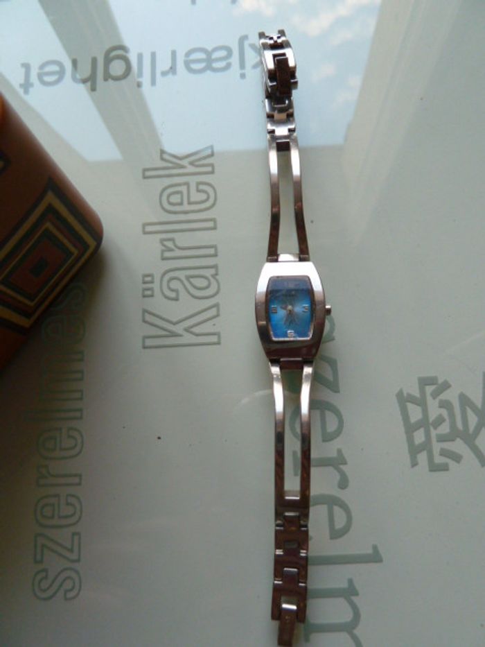 montre fossil bleu - photo numéro 3