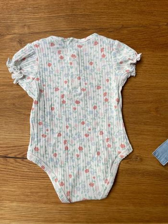 Magnifique ensemble fille Kiabi - photo numéro 3