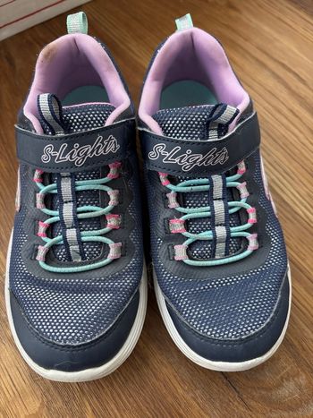 Baskets Skechers  taille 31