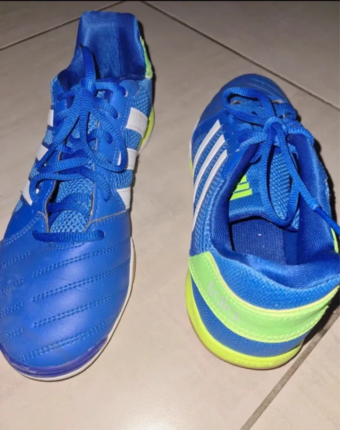 Baskets Adidas pointure 41 1/2 - photo numéro 2