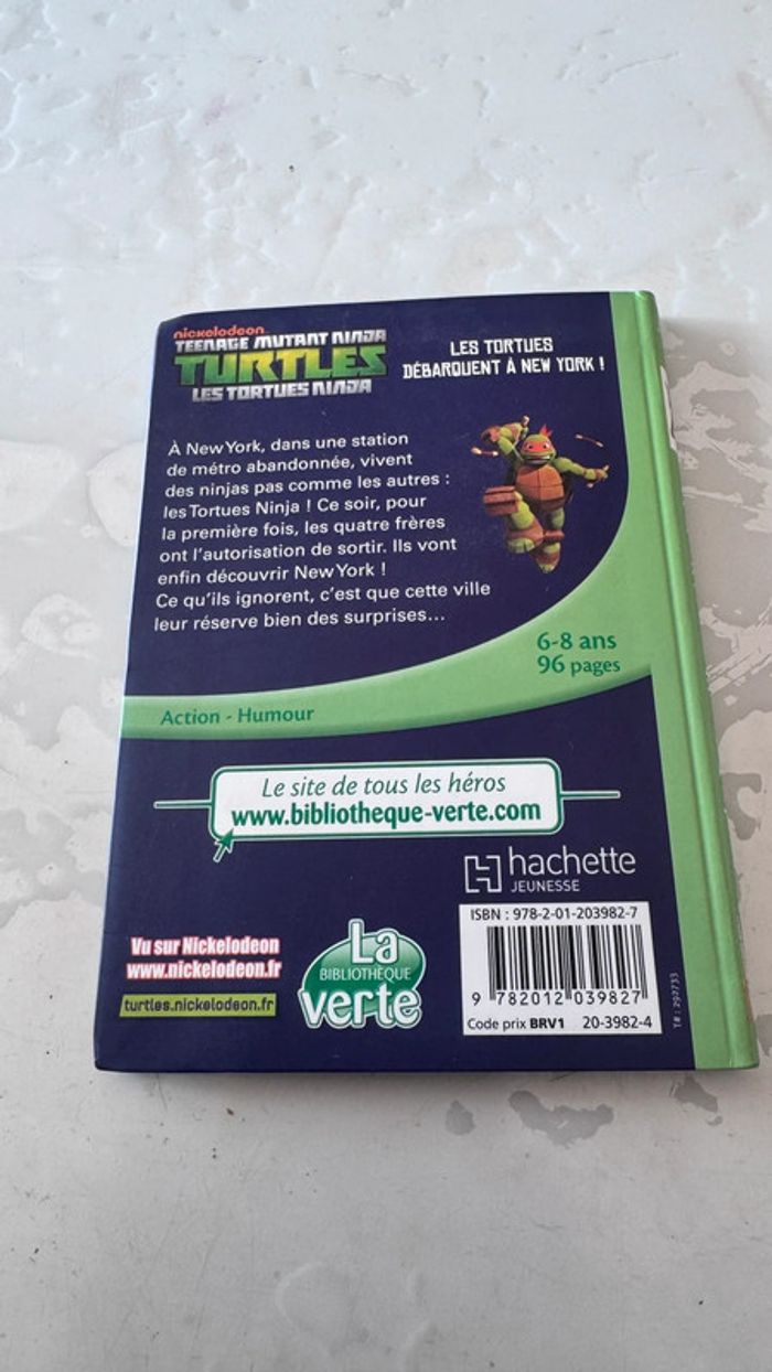 Livre Teenage Mutant Ninja Turtles - Les Tortues débarquent à New York ! - La Bibliothèque Verte - photo numéro 3