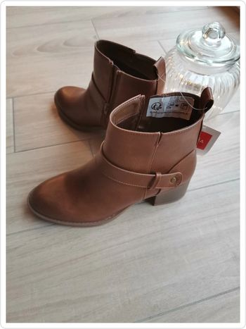 Bottines neuves tissaia 37