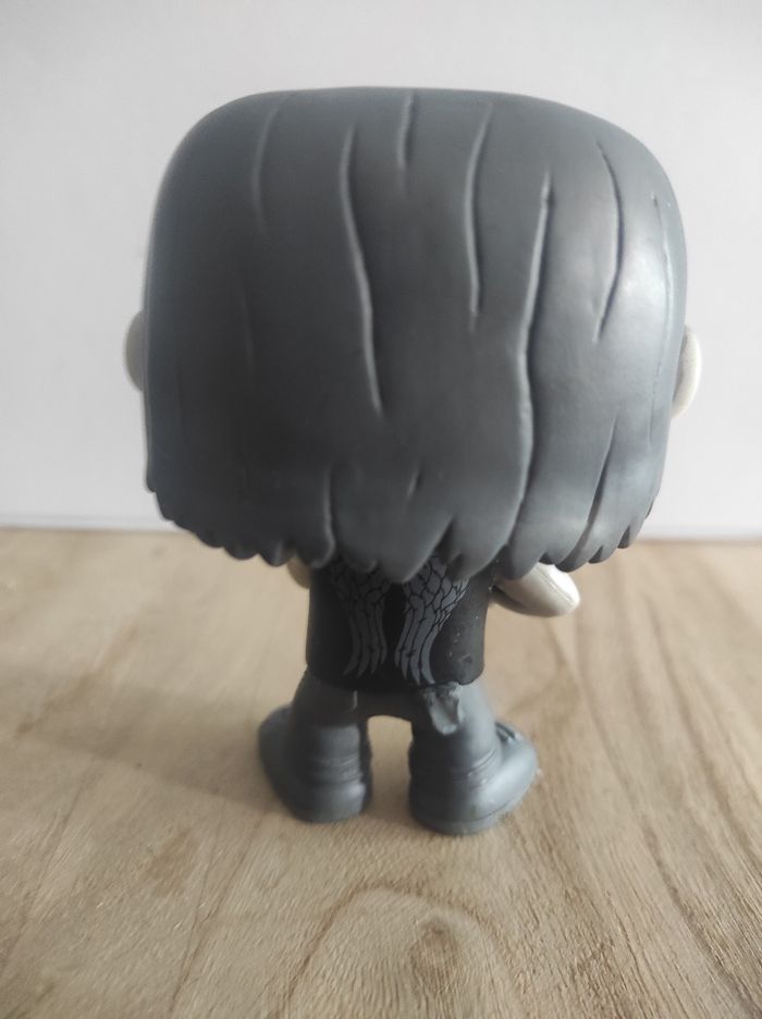 Figurine Funko pop Daryl Dixon 145 SANS boîte ( The Walking Dead ) - photo numéro 3