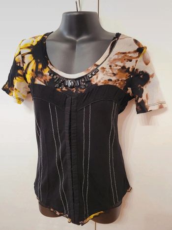 Tee shirt original noir strass
multicolore fleurs Biba taille XS
34