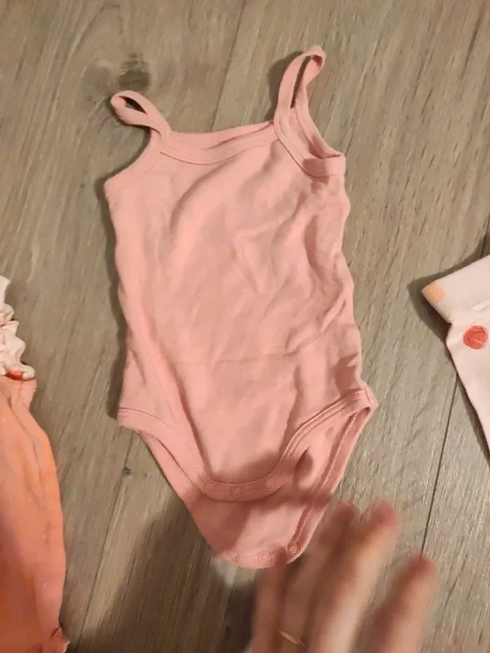 Lot été fille 3 mois - photo numéro 12