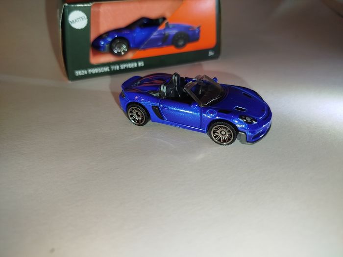 Matchbox 2024 Porsche 718 Spider RS Moving parts 2025 - photo numéro 3