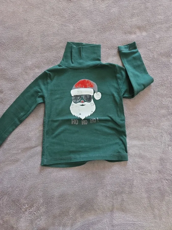 Tee-shirt manches longues col roulé 🌸 3 ans