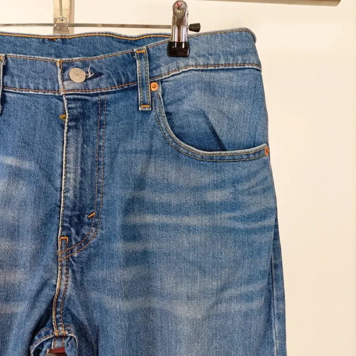 Jean Levi's 512 Slim Taper - Taille W33 L32 - Délavage bleu moyen A595 - photo numéro 4