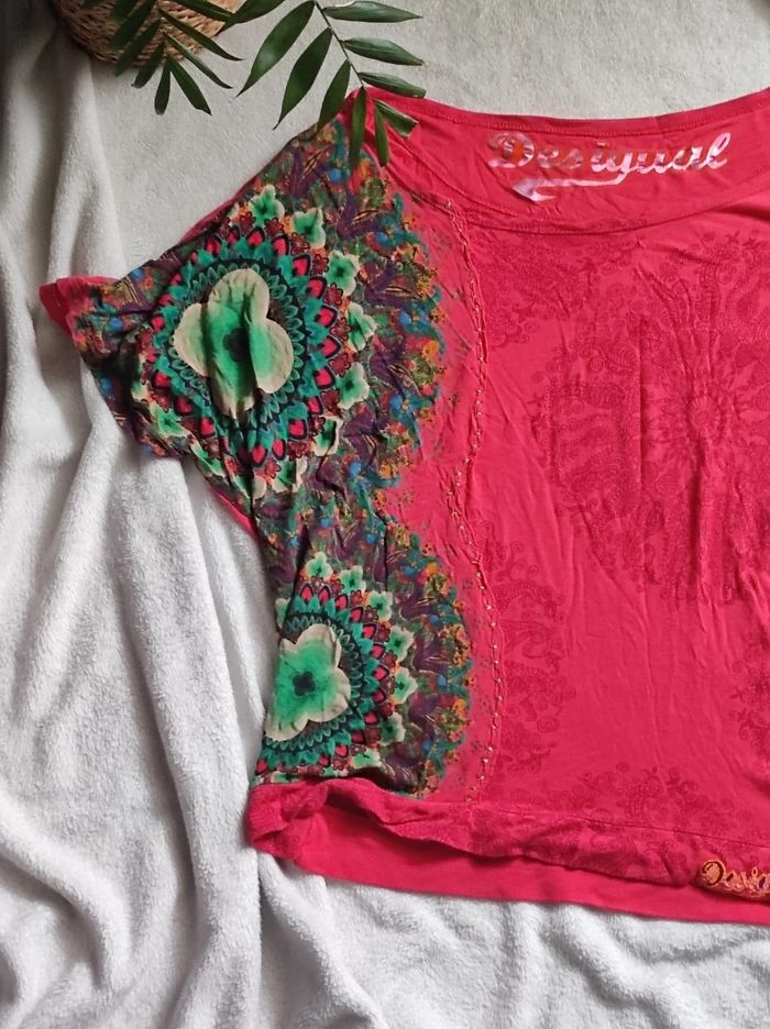 Tee shirt desigual taille unique - photo numéro 3