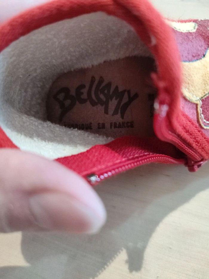 Pantoufles Bellamy taille 18 - photo numéro 3