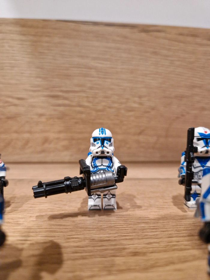 Figurines type lego Escouade de 8 clones de la 501ème dont le commandant Rex star wars - photo numéro 9