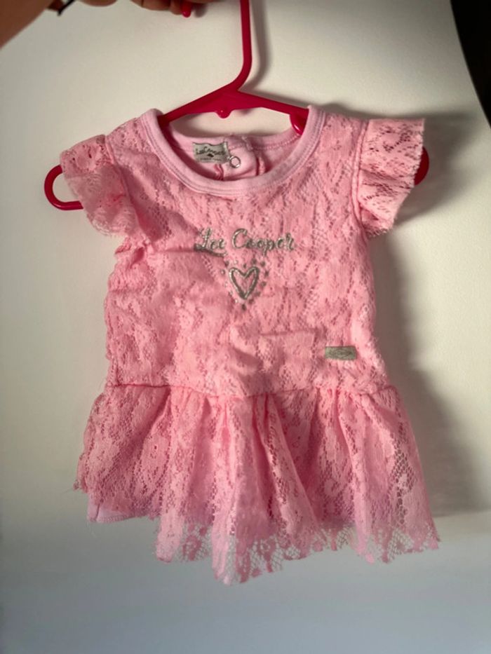 Robe fille dentelle rose taille 3 mois - photo numéro 2