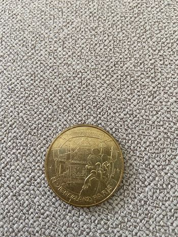 Monnaie de Paris Disneyland Paris "Carrousel Minnie" Année 2010 Très bon état