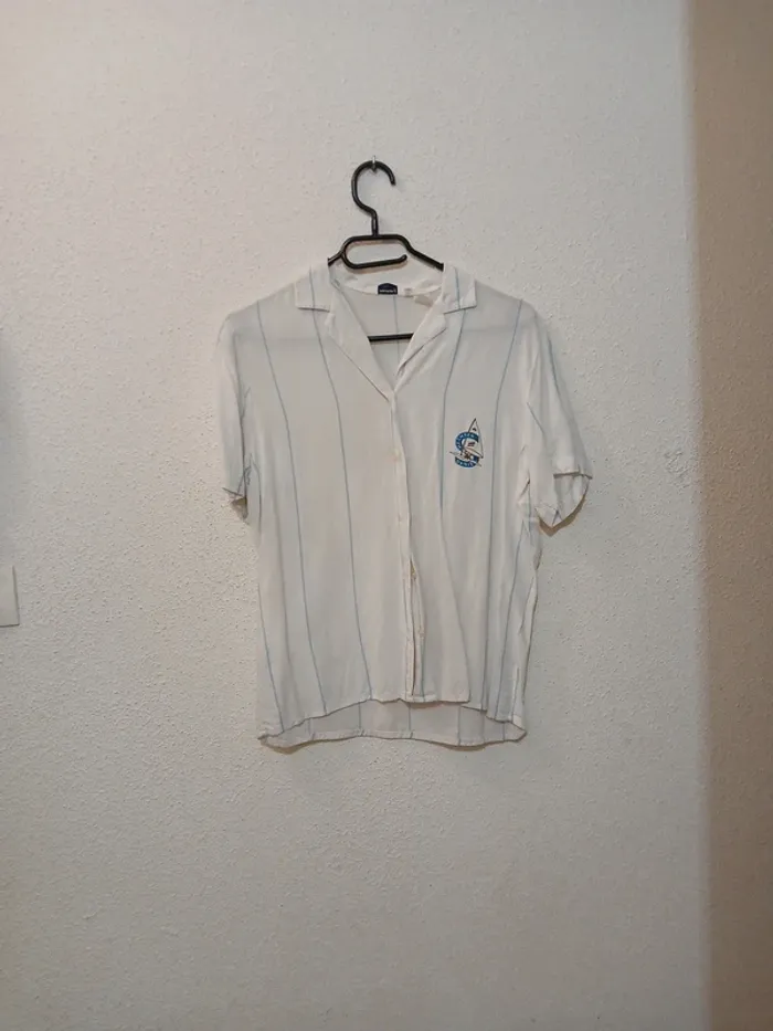 Chemise blanche a rayures " Daniel hechter " taille 40