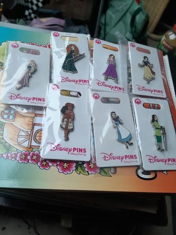 Pins Disney shopdisney princesse