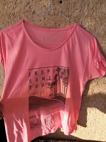 Tee shirt
