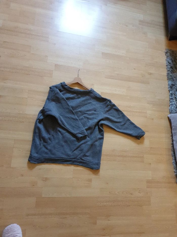 Sweat "Zara" gris - photo numéro 6