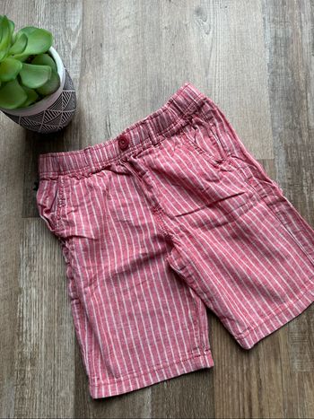 - Short Okaidi   - 5 ans  - Très Bon état