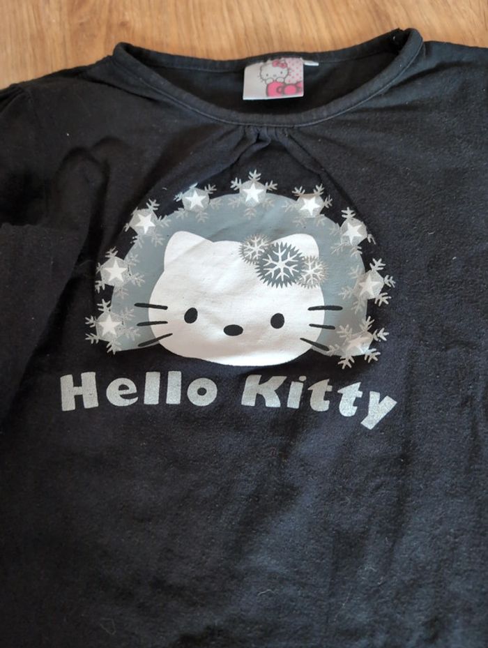 T-shirt Hello Kitty 8ans - photo numéro 3
