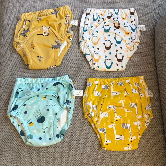 4 culottes d’apprentissage Taille M